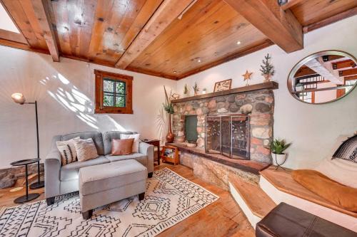 Patio and Mtn Views Peaceful Sedona Retreat