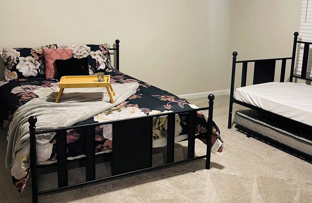 Peaceful and cozy master suite with private bathroom and walk in closet