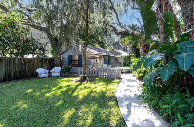Peaceful Braden River Oasis: Cottage