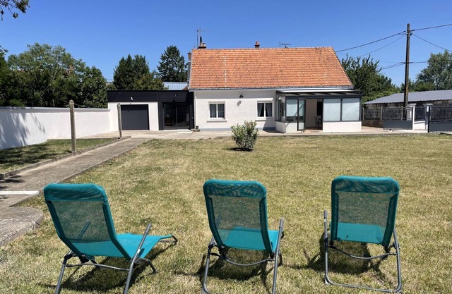 Casa rural tranquila con jardín en Savonnières