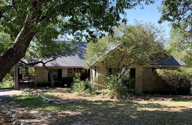 Peaceful Guadalupe River Retreat, Boerne, Texas
