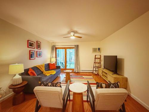 Peaceful Retreat on Chilton Lane