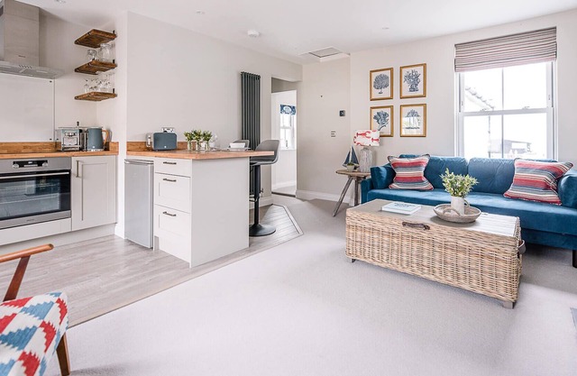 Pebble View, Aldeburgh