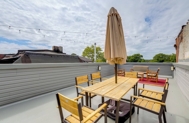 Penthouse Condo w/ Rooftop Deck in Philadelphia!