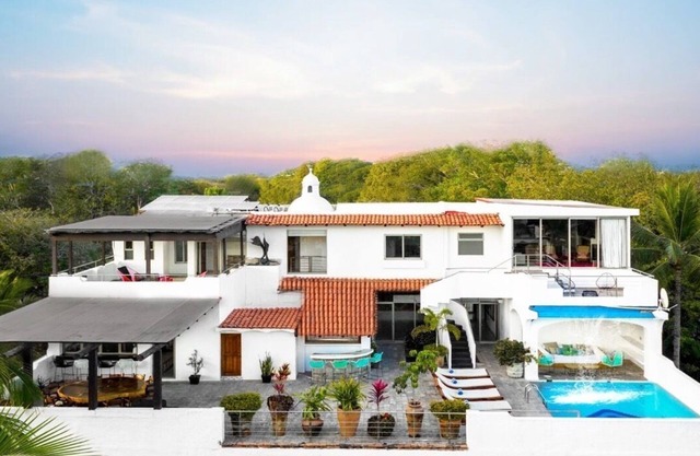 PentHouse Villa + Mejor ubicación central + Piscina privada + 3 min PLAYA