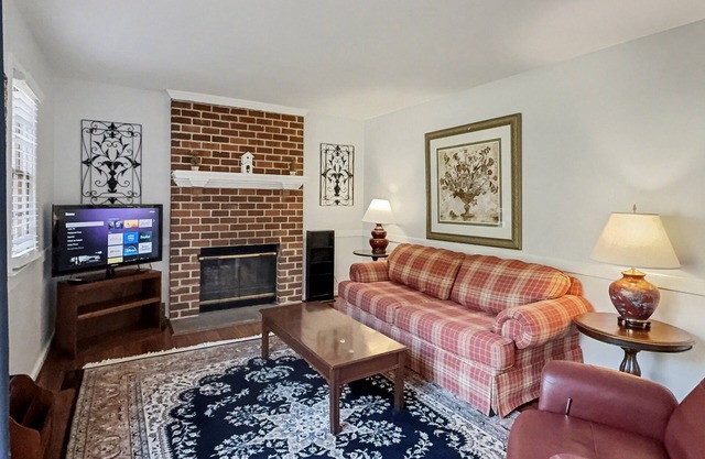 Perfect for Extended Stays! Pet Friendly! Near Midlothian & Bon Air