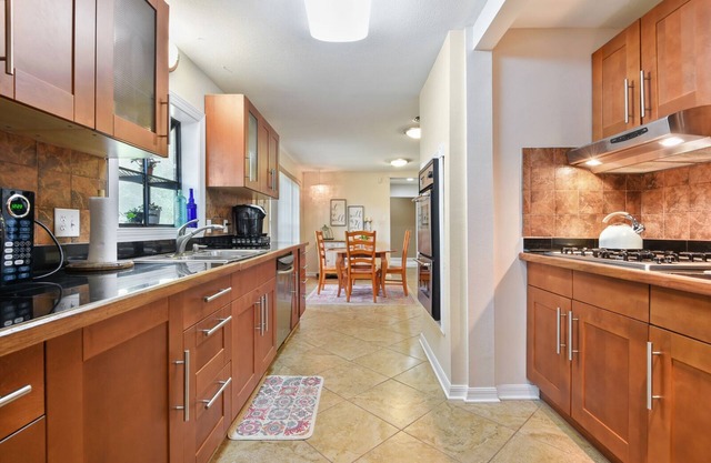 Perfect for Families! Near Beach & Downtown