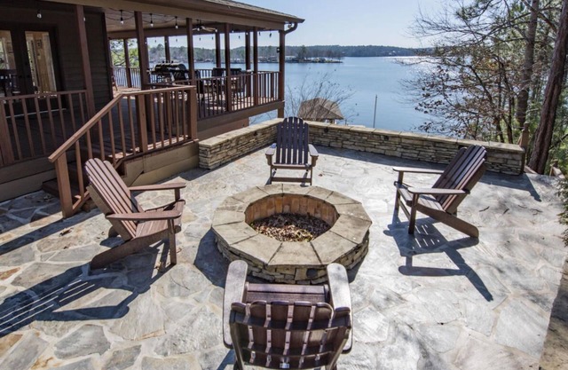 ¡Tu casa de Lake Martin para la semana!