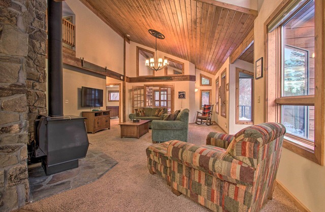 Perfect Vacation Or Getaway in the Big Belt Mountains