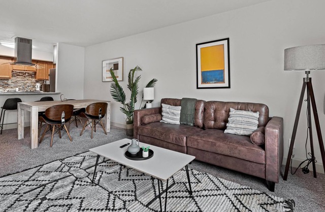 Pet-friendly 1BR in Renton