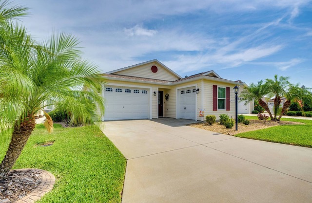 Pet-Friendly Home w/ Patio in The Villages