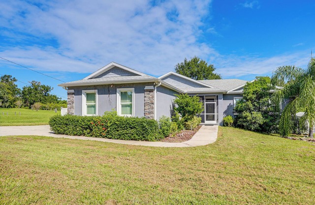 Pet-Friendly Lakeland Family Oasis w/ Game Room