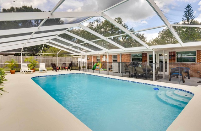 Pet-Friendly Lakeland Escape w/ Private Pool!