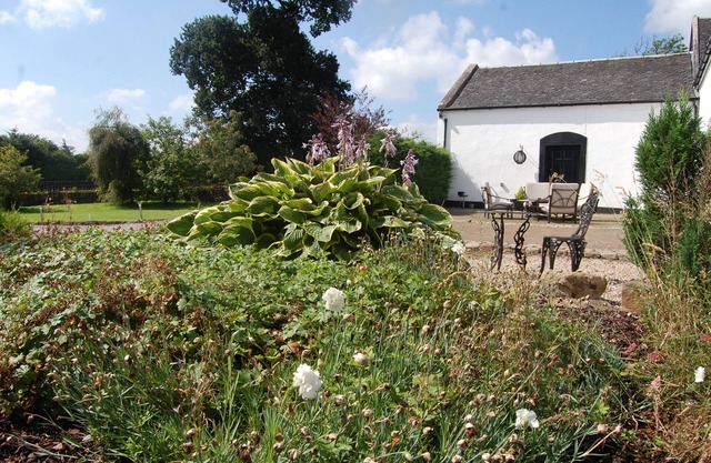 Casa de vacaciones rural espaciosa de lujo con cocina, bienvenida de negocios!