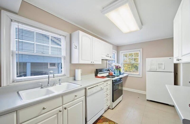 "Pet-Friendly Midtown Tulsa Retreat - Near Expo