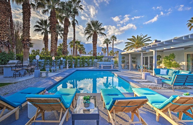Pet-Friendly Palm Springs Escape w/ Heated Pool!