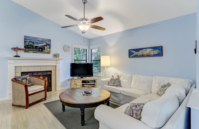 Maravillosa playa de verano en la playa, en casa junto al mar, a un corto paseo del océano