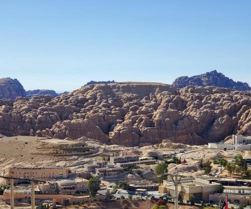 Petra Summit Hotel