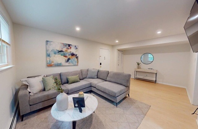 Pine Brook Apartments: Luxurious living in a stunning wooded setting