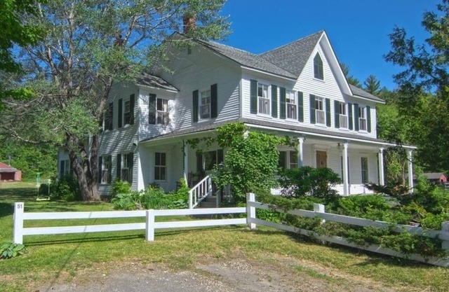 Granja de Pine Brook en los picos altos de Adirondack