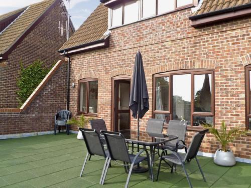 Pine View - E5473