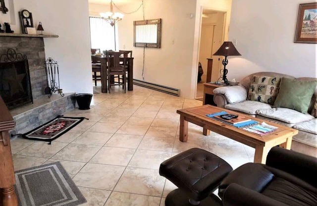 Pinecliff Retreat Sum