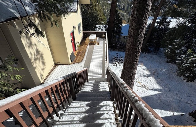 Pinewood Retreat+Dodge Ridge Ski+Pinecrest Lake