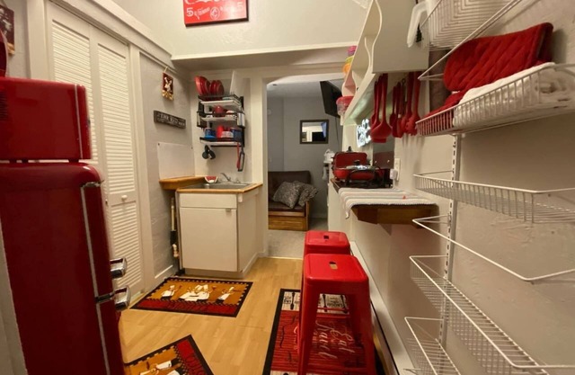 Pint-Sized Haven: Near Downtown Knoxville & UT