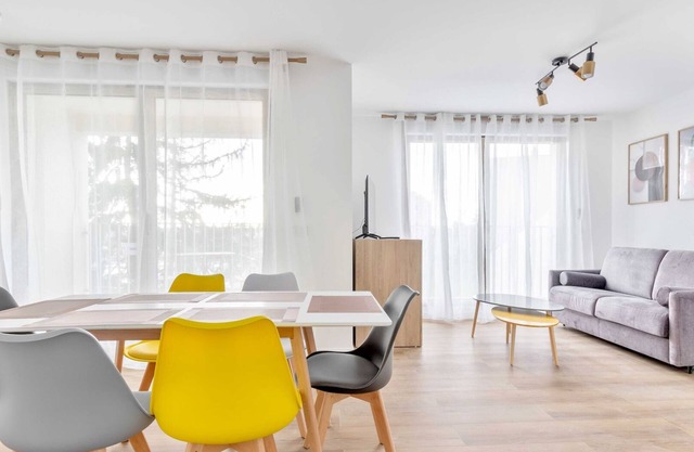 Agradable apartamento con balcón -6P-Proche Disney/Paris