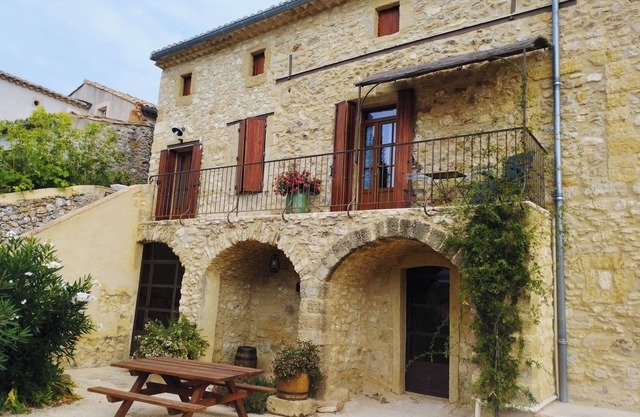 Pleasant village house near Uzès