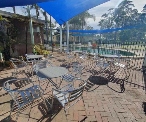 Pleasurelea Tourist Resort & Caravan Park