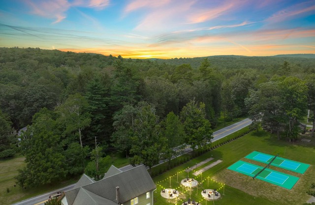 Pocono Modern | Firepit | Starry Sky | Pets OK