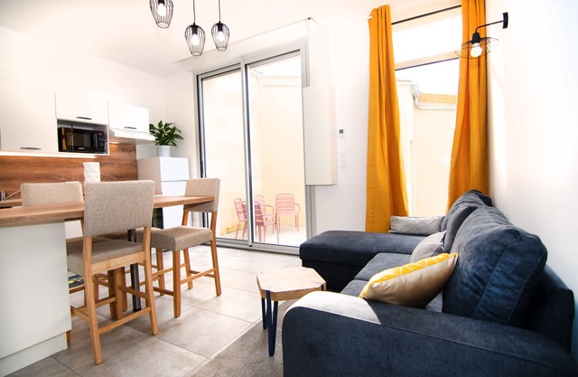 Apartamento-Garden-Superior-Baño privado con ducha