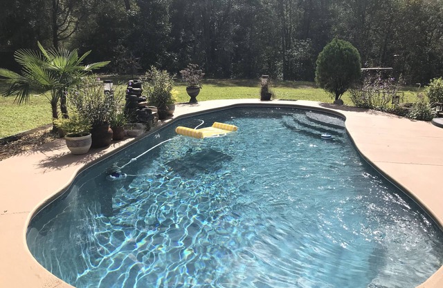 Casa de Campo con Piscina · Cargador Tesla · Estacionamiento para RV y Barco