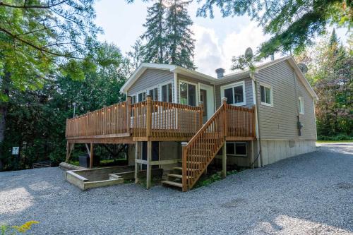 Pool table - Le chalet au bord du lac