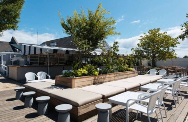 Poolside, Daily Breakfast, Hampstons Style Double