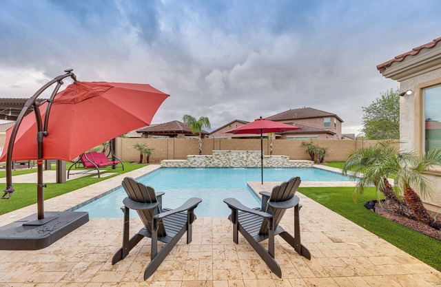 Poolside Relaxation: Queen Creek Oasis w/ Fire Pit