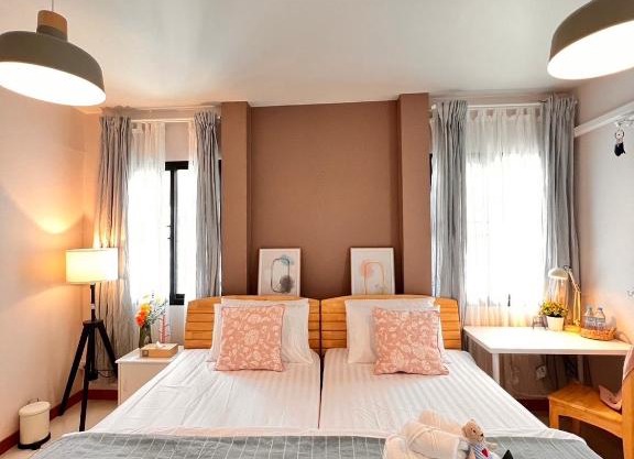 Por poshtel Kanchanaburi