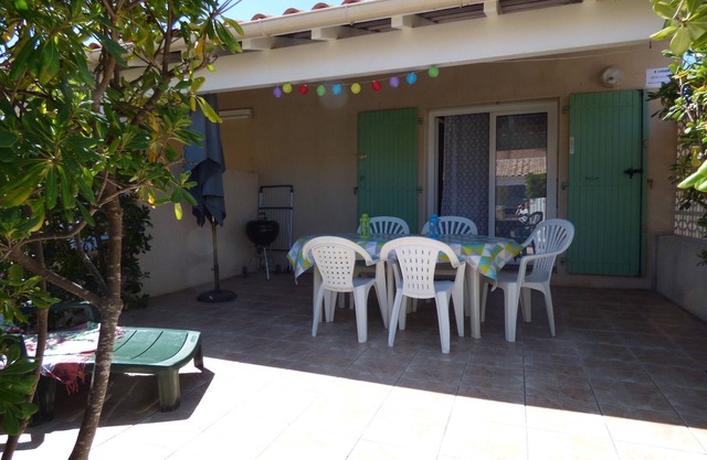 PORTIRAGNES PLAGE Villa 4/5 personas en residencia. Piscina en la playa y estacionamiento: 150m.