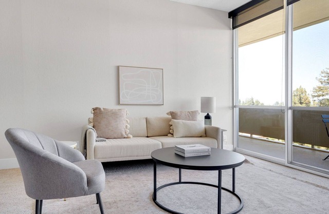 Premium Palo Alto 1BR w/ Pool & Gym, near FB & Google, by Blueground