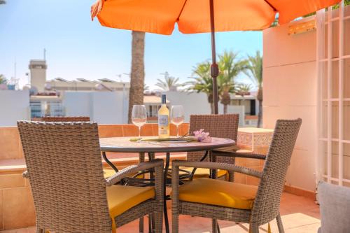 Primavera, POOL & WIFI & 24H SECURITY