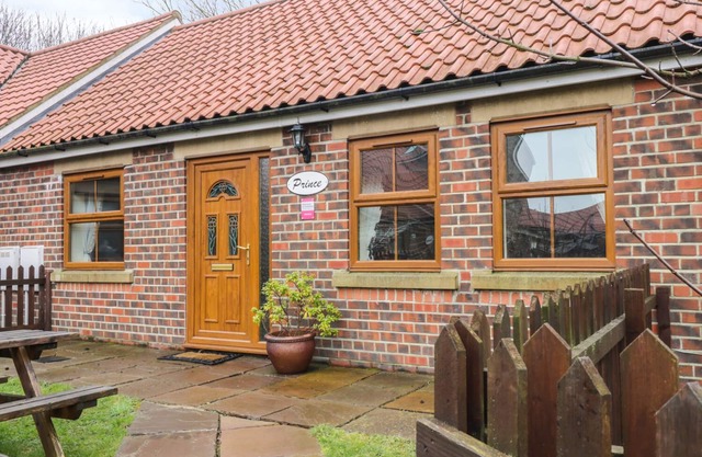 Prince Cottage, SKINNINGROVE