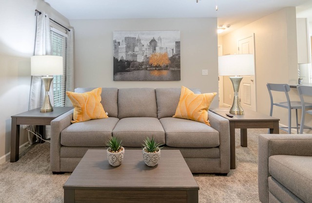 ✭Printer✭6mi→Wofford✭King Bed✭3 TVs✭W/D✭20min→BMW