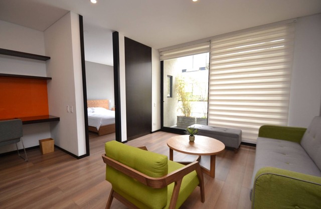 PRISCILA - 1 Br. Apartamento moderno con balcón