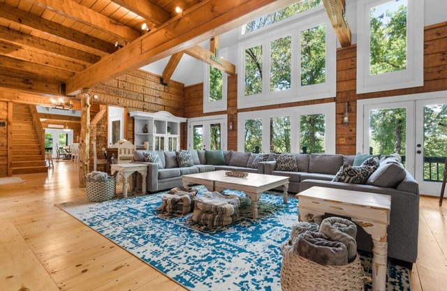 Dancing Bear Ranch!!