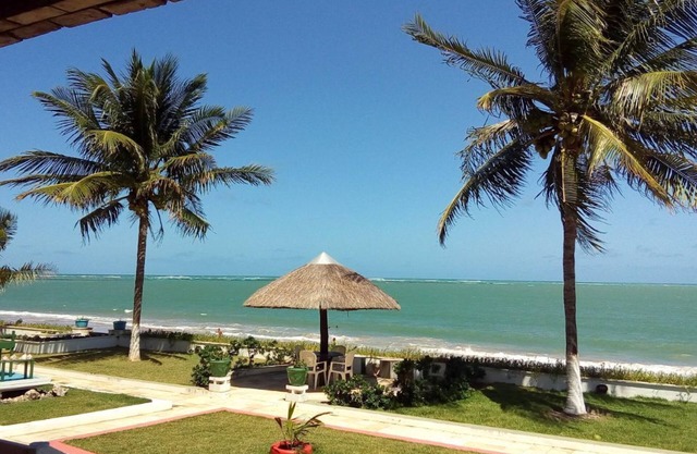 Condominio Particular compuesto de 3 casas independientes, Beira Mar da Ipioca.