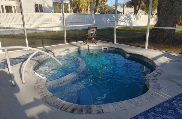 ** DESPUÉS ESPECIAL DORIAN SOLO $ 125 POR NOCHE MÁS TARIFAS ** ¡RESERVE AHORA!