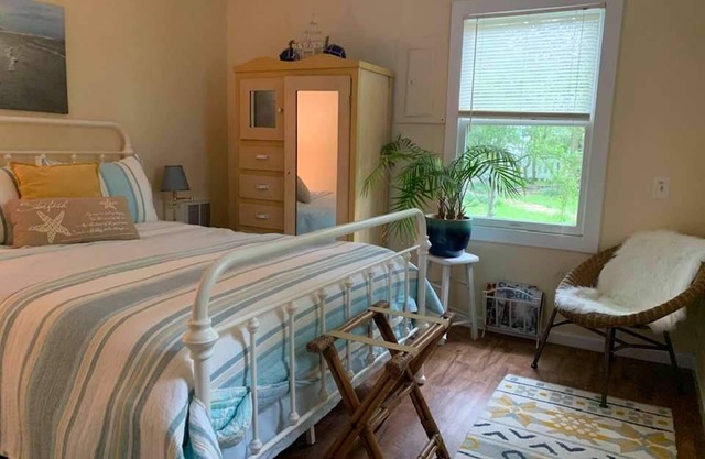 Private Garden Cottage en el corazón del histórico Southport!