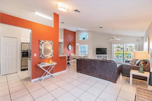 Private Heated Pool near Disney