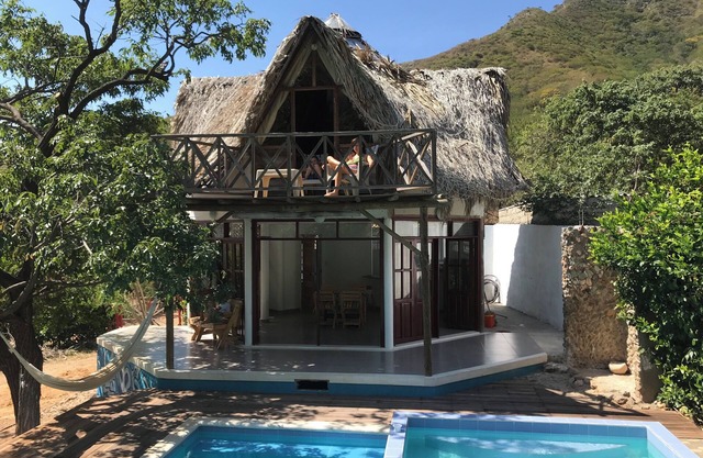 Casa privada con piscina en Taganga. En plena naturaleza a 10 min de Santa Marta